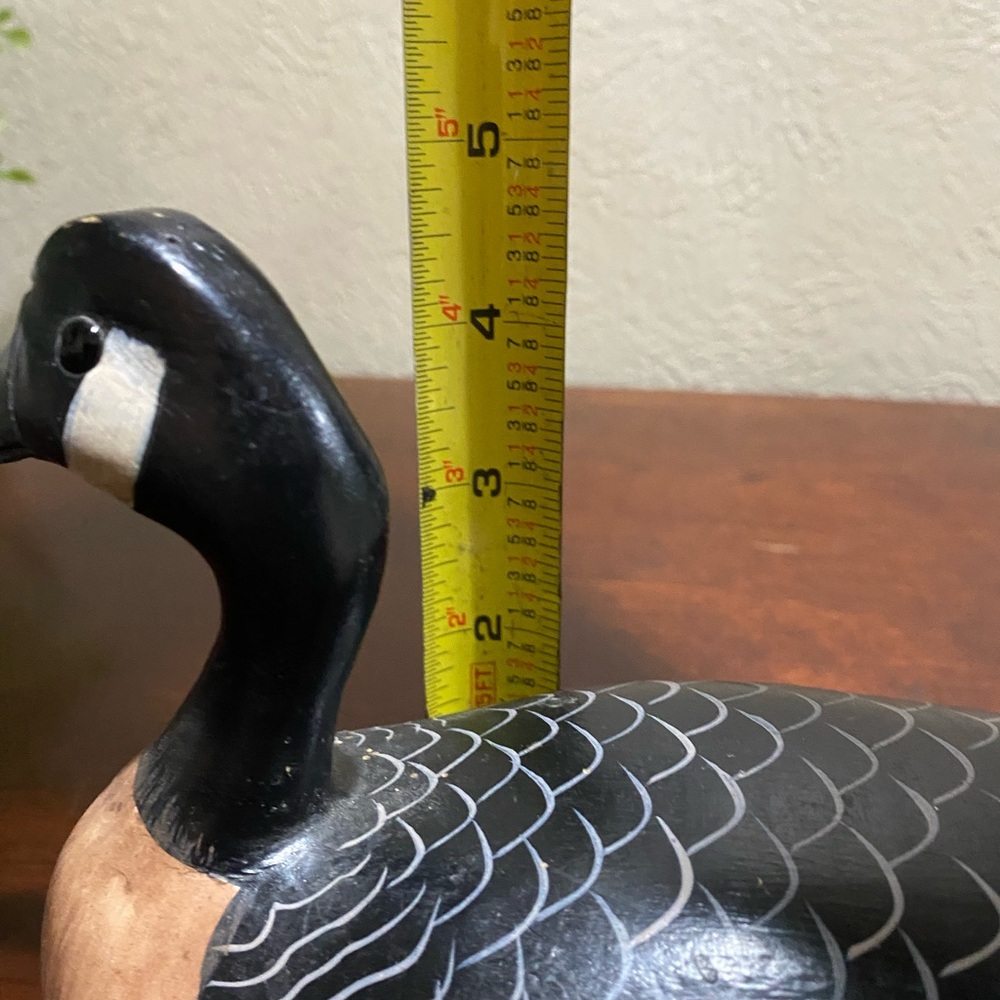 Decorative, Solid Wood, Hand carved, Wooden Canadian Goose - Picture 8 of 8